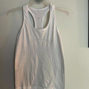 Lululemon women's White Tank Top Racerback Size XS/Small